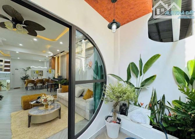 NHÀ 3 LẦU NGAY KHU TÊN LỮA TỈNH LỘ 10 BÌNH TÂN - 15