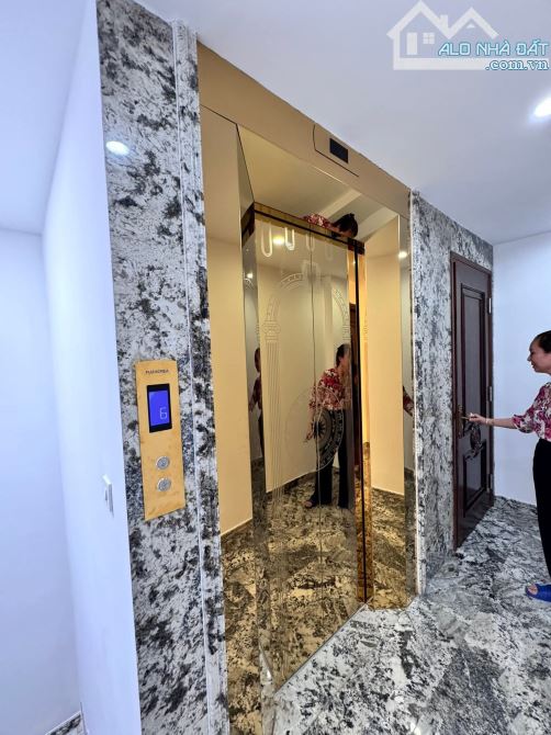6 tầng thang máy mới mặt ngõ Trần Duy Hưng, kdoanh tốt, gần Phố, oto, 50m2. Giá 22.5 tỷ - 16