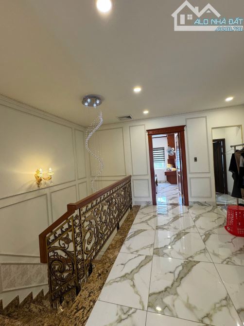 Bán nhà 1 trệt 3 lầu sổ riêng thổ cư p. Thống Nhất - 18