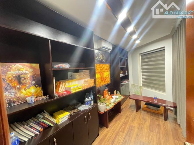 Nhà đẹp,Hệ thống điện thông minh từ xa, có gara ô tô... Ngay Vincom Biên Hoà ✅ Gần CSTG - 2