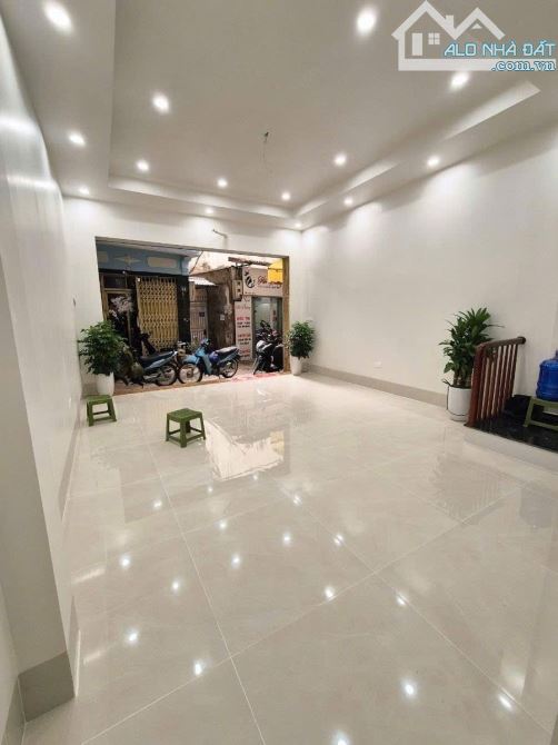 bán Nhà Quan Thổ, gần Tôn Đức Thắng, Hàng Bột, Văn Miếu Quốc Tử Giám ĐỐng Đa. 6 T. 17,3 Tỷ - 2