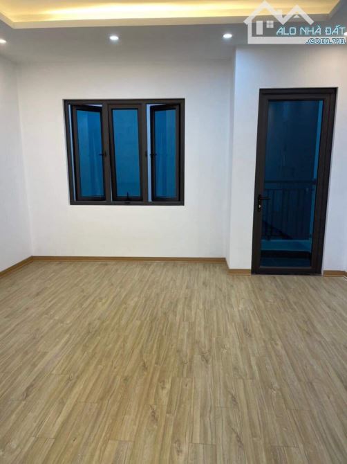Bán nhà mặt tiền Dương Văn Bé 86m C4 5,3 24,7 tỷ - 3