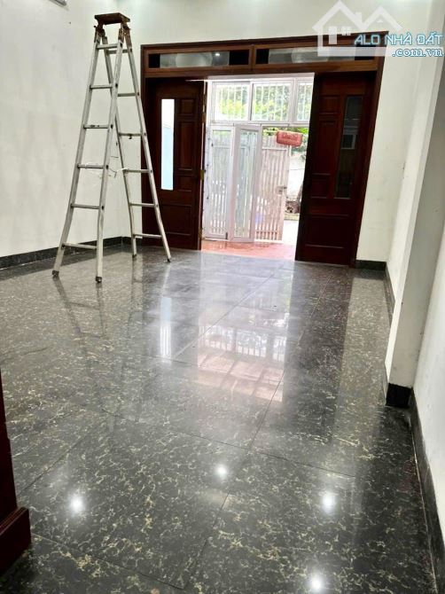 Cho thuê Liền kề Văn Khê 4,5 tầng, có 17 triệu. - 2
