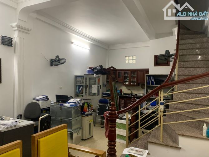 HÀNG XÓM GHÉT NÊN BÁN NHÀ LÔ GÓC MẶT TIỀN 6.2 M GIÁ BAY NHANH 24.5TỶ - 2