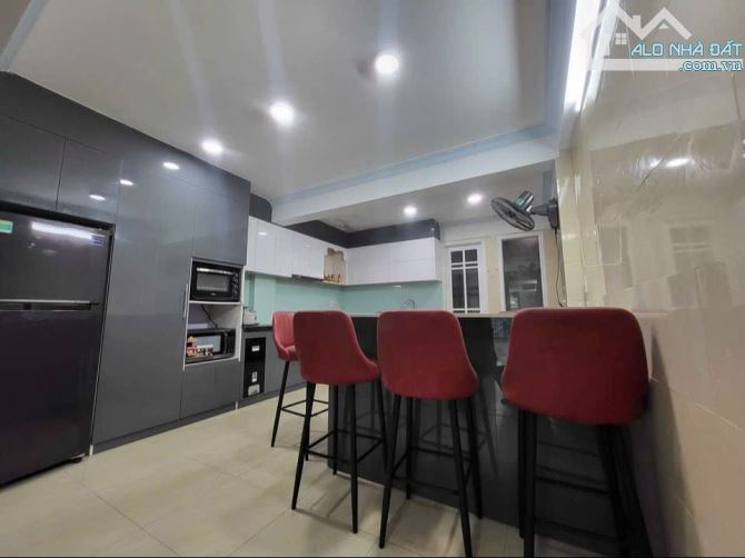 NHÀ 5 TẦNG FULL NỘI THẤT KIỆT Ô TÔ BÀ TRIỆU,XUÂN PHÚ TRUNG TÂM TP. HUẾ GIÁ CHỈ 7,5 TỶ TL - 2