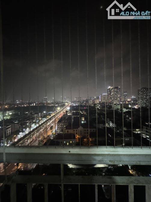 Bán căn hộ Nam Từ Liêm - Nội thất đẹp - điều hoà âm trần - Lô góc- có slot ô tô - 2