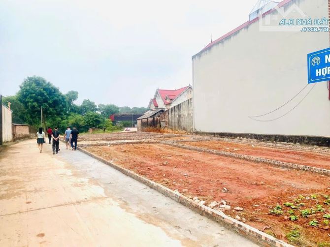 Cực số nghe thôi đã muỗn mua rồi Dt 69,5m đường rong 5m thông cách đườbg tỉnh lộ 93 chỉ 10 - 2