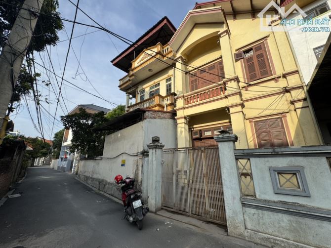 🏡 SẴN NHÀ 3 TẦNG Ở NGAY – ĐẦU TƯ SINH LỜI CAO – Ô TÔ VÀO TẬN NHÀ - ĐƯỜNG RỘNG OTO TRÁNH V - 2