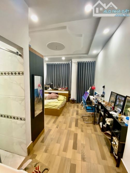 Bán nhà mặt tiền QL 50 vào 50m khu biệt thự, 5 tầng lầu hoàn công đủ - 2