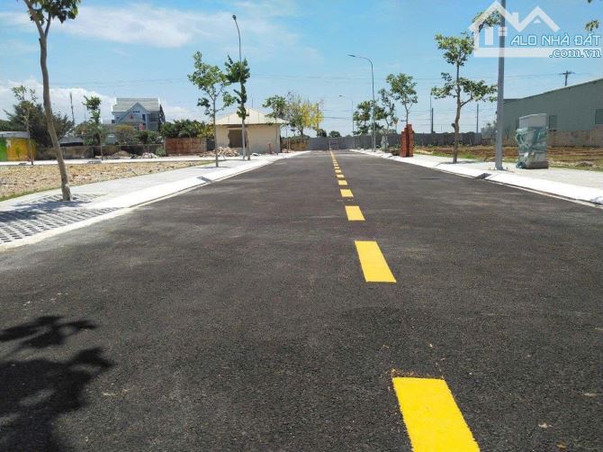 Bán đất nền Long Thành - Cách Sân Bay 5km - Pháp lý chuẩn - Giá 13triệu/m2 - 2