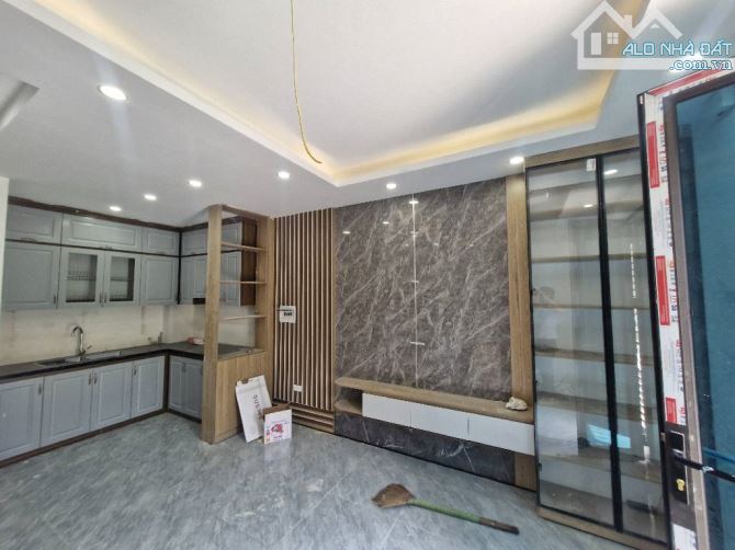 Nhà Đồng Mai, 5t,ôtô đỗ gần, 3.7tỷ - 2