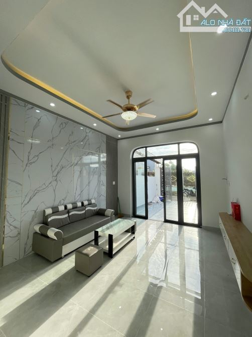 CHỦ TẤT TAY; BÁN NHÀ LẦU TẶNG KÈM NỘI THẤT 100 TRIỆU - 2