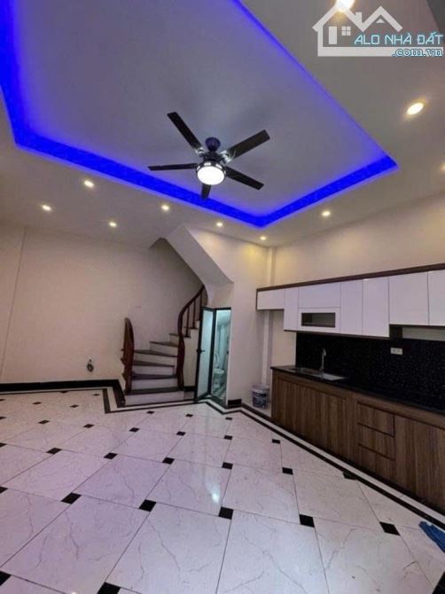 Bán nhà phố Quang Trung, Hà Đông. Lô góc, 30m2, 5 tầng, mt 4.9m, nội thất full, 5.85 tỷ - 2