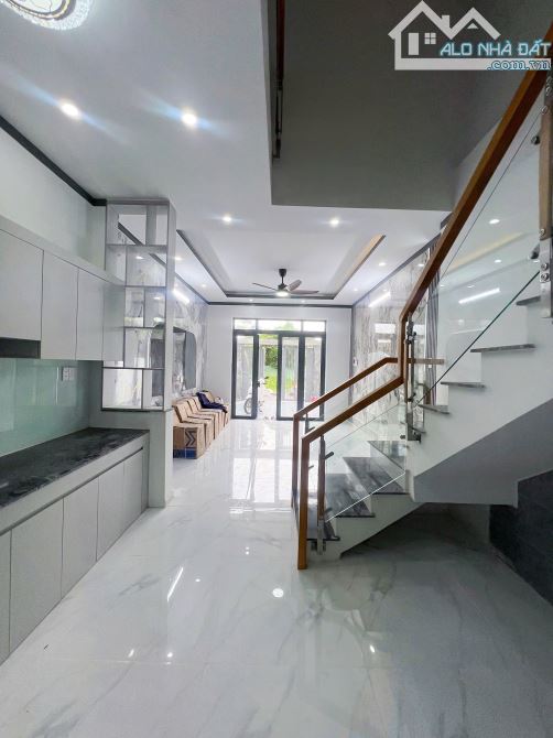 TÀI CHÍNH 700 TRIỆU - NHẬN NHÀ NGAY TRUNG TÂM - 2