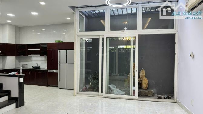 Nhà đẹp khu Trần Não, Bình An, Q2 DT 11.5x12m, 3 tầng sân thượng, 26.5 tỷ - 2