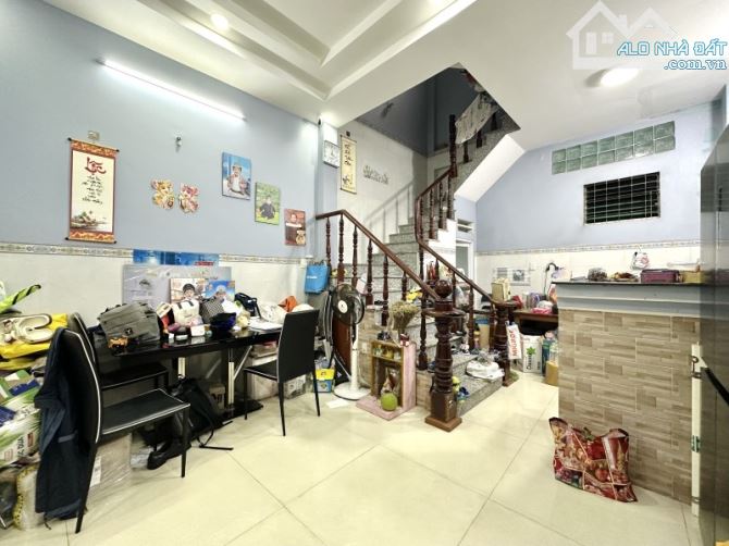 BÁN NHÀ VÕ DUY NINH, 4 TẦNG – 3PN – VIEW LANDMARK81 – GIÁP QUẬN 1 – CN 50M² – CHỈ 7.6 TỶ - 2