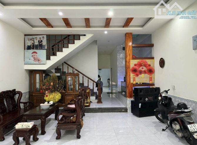 BÁN nhà KIỆT 6,5m đường PHAN VĂN ĐỊNH_ Trung tâm LIÊN CHIỂU_ 3 LẦU mới - 2