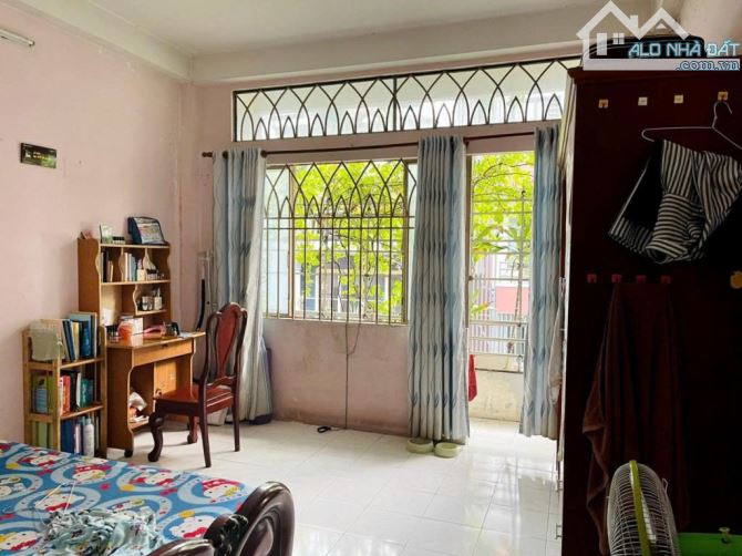 Bán nhà mặt tiền Bùi Thế Mỹ p10 tân bình 4 x 15 nhà 5 lầu thang máy giá 13.9 tỷ tl - 2