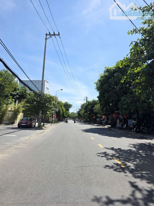 Bán đất đường Trương Định - Cách biển Mân Thái 400m - 2