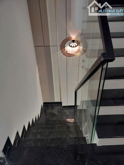 Quận 2 ( Thạnh Mỹ Lợi) nhà 3 tầng 75m2 giá 8 tỷ - 2