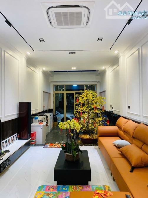 Cần bán nhà đẹp hẻm xe hơi phường Linh Trung Thủ Đức - 2
