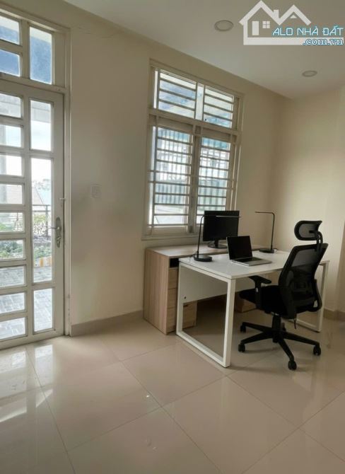 Văn phòng trọn gói 20m2 chỉ 4tr tại Quốc Lộ 13 - Thủ Đức - 2