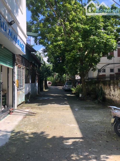 Bán đất Duyên Hà, Thanh Trì 103m2 - 3,88 tỷ - nở hậu - view đẹp giá tốt - 2