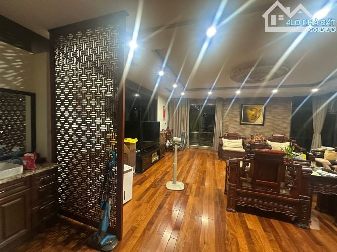 Biệt thự Láng Hạ Thành Công Ba Đình ngõ thông oto thang máy nội thấy xịn 160m x6t  76tỷ TL - 2