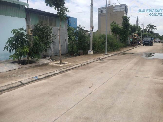 Cho thuê xưởng Thạnh Lộc gần ngã tư ga giáp Gò Vấp - 2