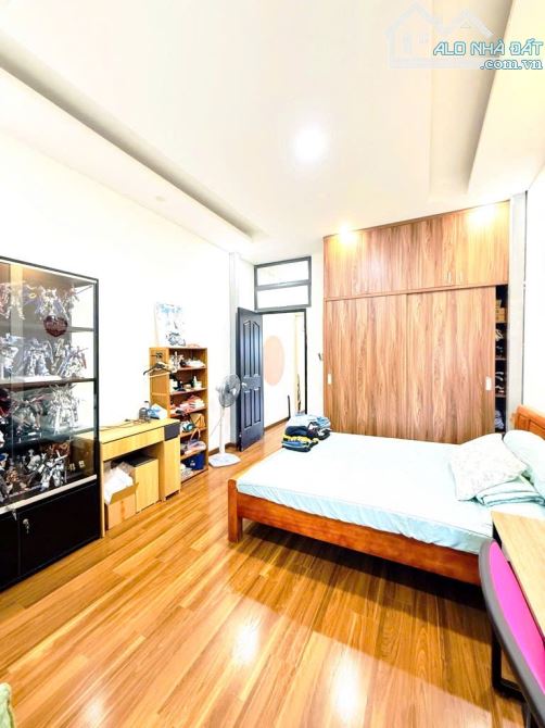 Bán Nhà Nguyễn Văn Công, Gần Sân Bay, Cách 1 Căn Là Mặt Tiền, Ôtô Đỗ Cửa, 55m2 - 2
