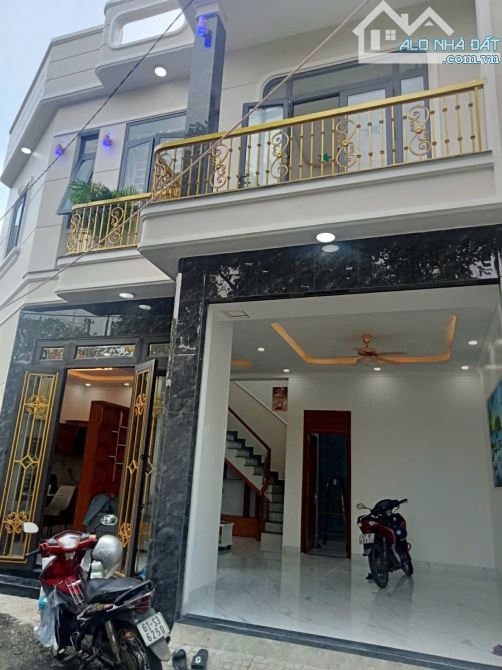 CĂN GÓC 2 MẶT TIỀN 1 LẦU 1TRỆT  (HOÀN CÔNG) PHƯỜNG BIÊN HÒA (TÂN VẠN). DT: 76M2. GIÁ: 3TỶ7 - 2