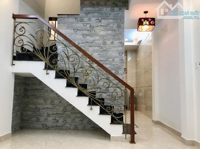 4❌18m, BÁN NHÀ MẶT TIỀN THỐNG NHẤT, ĐƯỜNG 12m, 3 TẦNG, P10 GÒ VẤP, 13 TỶ HƠN - 2