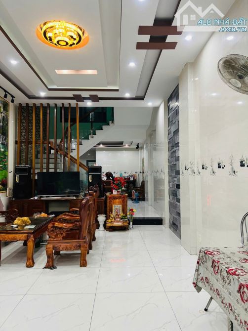 🔴💥Nhà nhà 3 tầng đường Dương Đức Hiền - Gần biển - 2