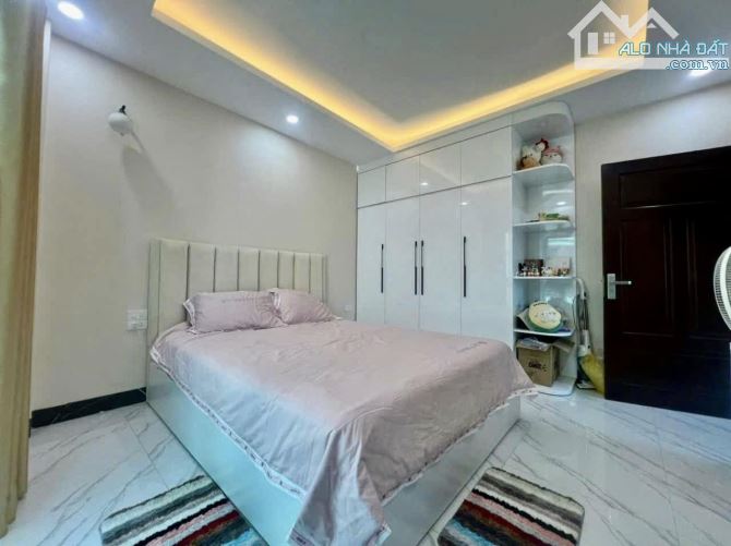 Nhà 40m² 5 tầng full nội thất ô tô đỗ cửa Hà Đông 5 tỷ - 2