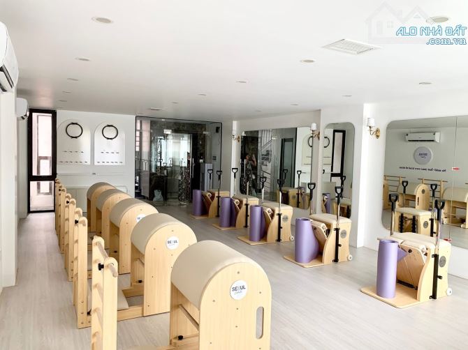 Toà Văn Phòng 10Tầng Lạc Long Quân quận Tây Hồ 102m2 MT5.6m-Ô Tô Tránh Gần Hồ Tây - 2