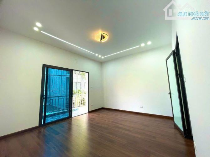 TRẦN DUY HƯNG, CẦU GIẤY 35M - MẶT NGÕ KD - NGÕ 3M THÔNG 2 ĐẦU - THOÁNG SÁNG - 2