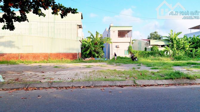 Chuyển nhượng lô đất đường 10m5 Võ Văn Ngân giá tốt - 2