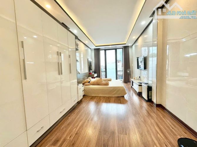 🏡 Bán nhà 5 tầng Trại Chuối, Hồng Bàng, Hải Phòng – Đường 6m ô tô đỗ cửa – Giá chỉ 4,5 tỷ - 2