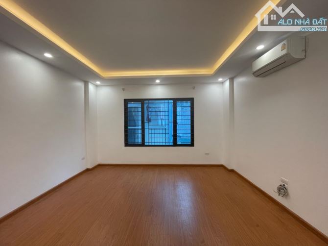 Nhanh tay! Hoàng Mai chỉ nhỉnh 7 tỷ gần phố, ngõ thông, ở ngay, nội thất xịn, 35m2. - 2