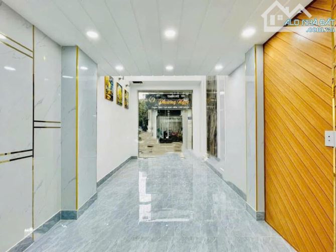 Nhà thuê 4PN 3WC✅️ Mặt tiền Đường số 9 Phường 9 Gò Vấp✅️ giá 15 triệu - 2