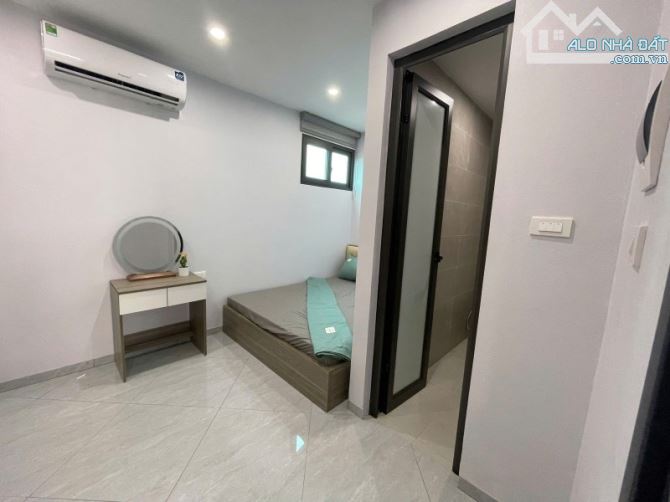 bán chung cư mini phùng hưng, 250m2, 11 tầng, ngang 12m, 105 phòng, giá 99 chào tỉ - 2
