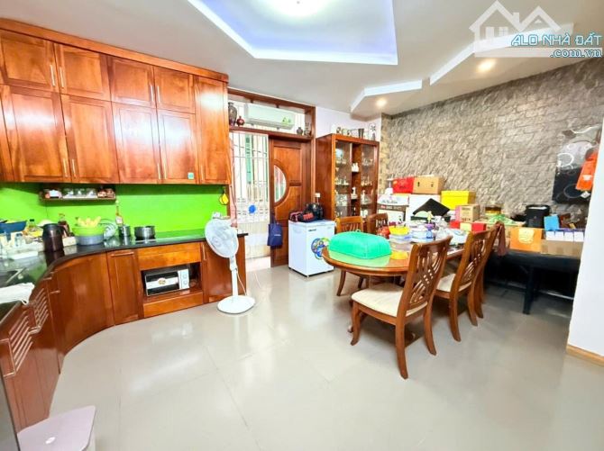 Vũ trọng Phụng siêu phẩm lô góc ô tô vào nhà 76m 5 tầng Mt11m giá 23.5 tỷ - 2