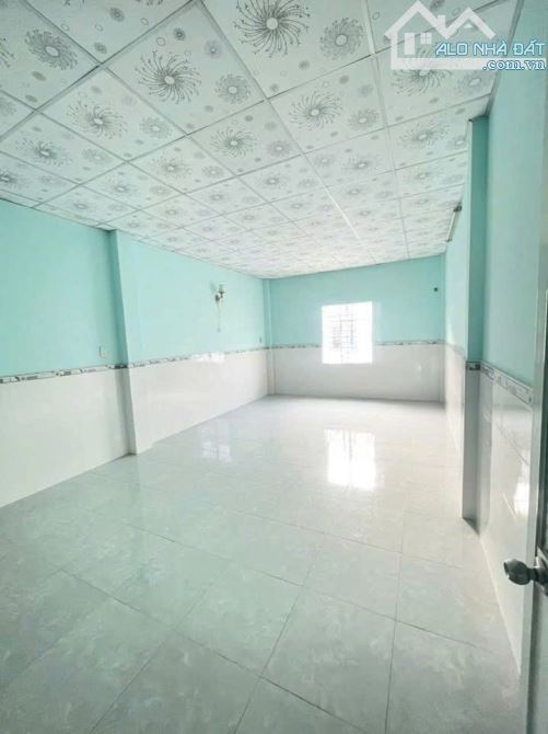 Cần chia tài sản nên bán nhà có gác lửng 76m2 giá ngộp 790trieu ở Thới Tam Thôn, Hóc Môn - 2