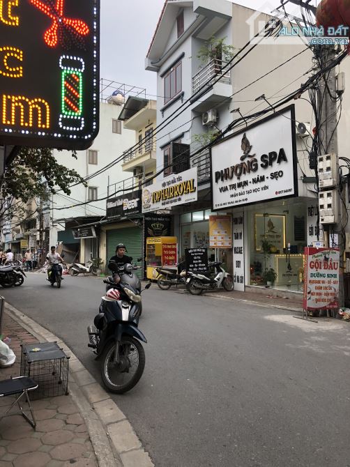 Siêu Đẹp Đất Trâu Qùy 42m Ô tô 7 Chỗ Thông - Gần Ngay Phố Ngô Xuân Quảng - giá 6.5 tỷ - 2
