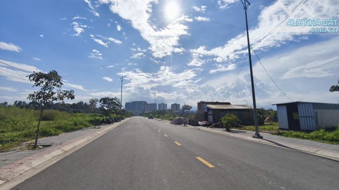 BÁN LÔ ĐẤT ĐẸP MẶT TIỀN ĐƯỜNG CÓ VỈA HÈ 13m TRUNG TÂM ĐÔ THỊ CHÍ LINH P.RẠCH DỪA TP HCM - 2