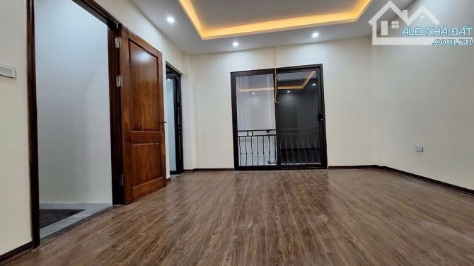 -nhà3t- gần cầu thượng cát- kcn btl- đông anh- hn - 2
