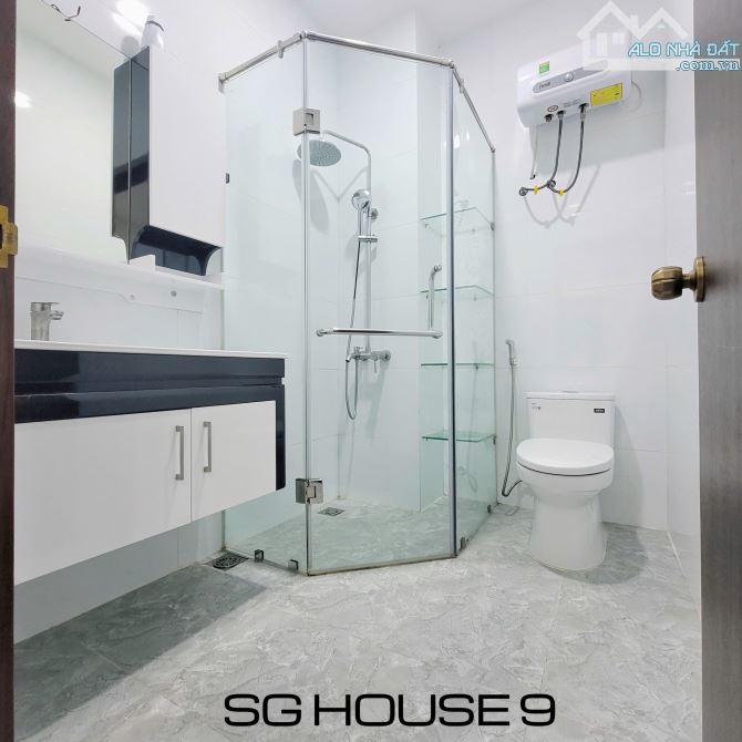 Bán gấp tòa nhà 21 CH cao cấp MT ngay Lê Quang định giá cực sốc - 2