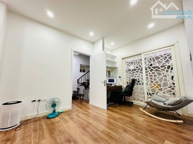 🏡NHÀ ĐẸP-CẦU GIẤY-LÔ GÓC 2 THOÁNG– DÂN XÂY – DT 39M-5 TẦNG- MT RỘNG 5,5 M-📕PHÁP LÝ CHUẨN - 2