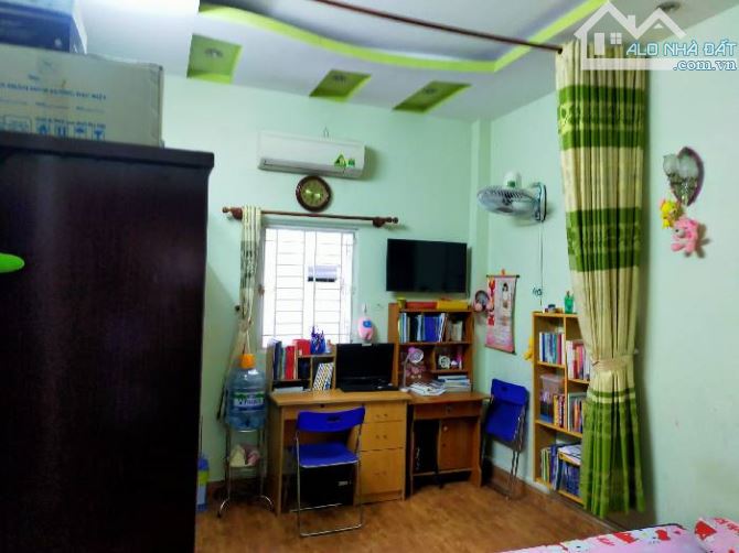 Bán nhà giá tốt Đường số 9 - Phường 8, Gò Vấp, DT 58M2, 2 tầng, giá 4.7 tỷ - 2