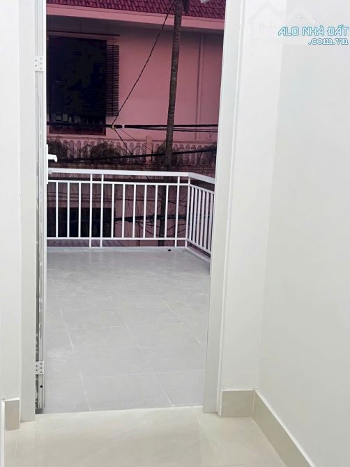 CHO THUÊ NHÀ 2 TẦNG KIỆT 106 NGUYỄN LỘ TRẠCH, TP HUẾ - 2